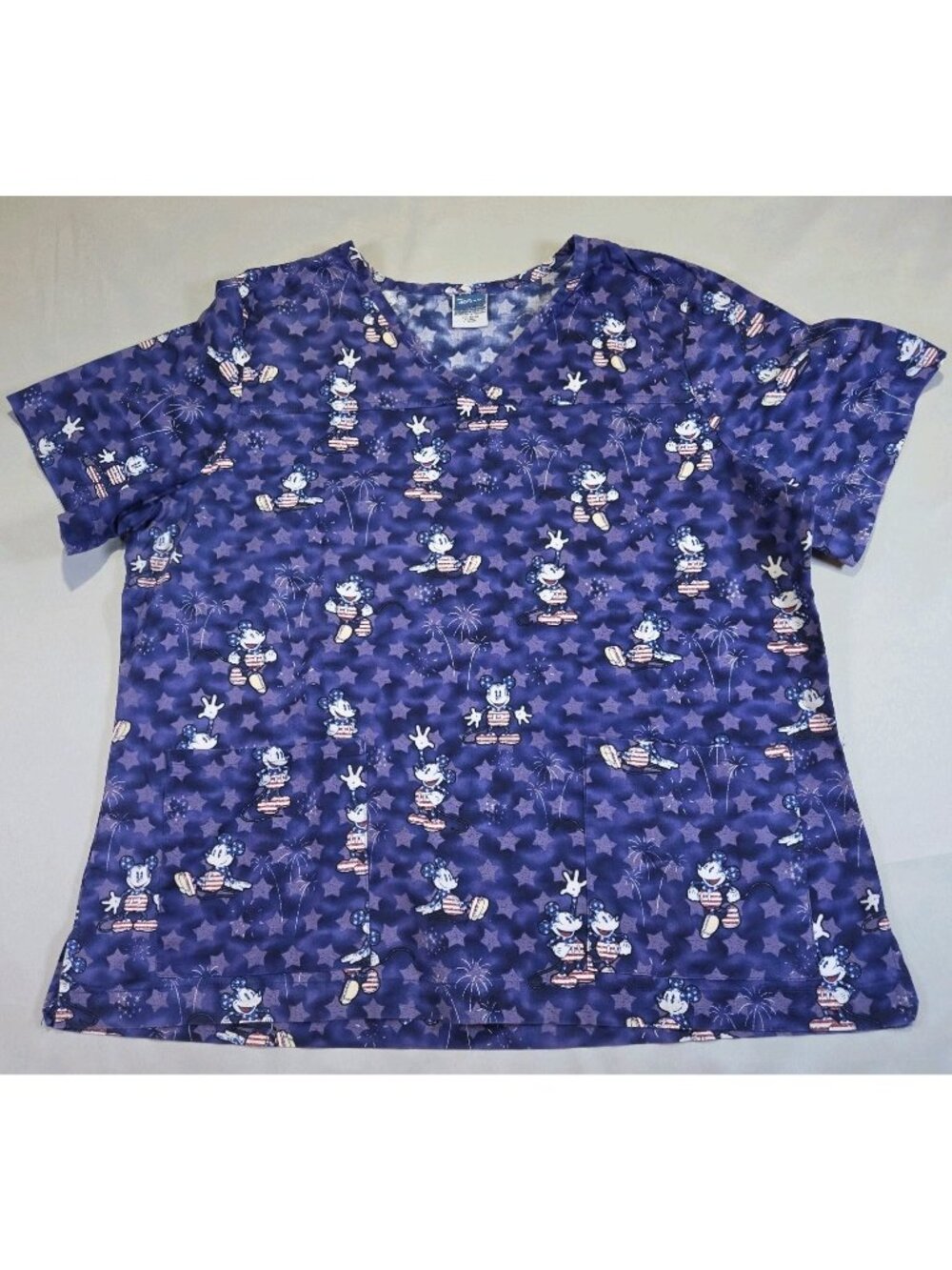 Disney Mickey Mouse Scrub Top Women's XL V-Neck Pockets Blue USA Flag Patriotic